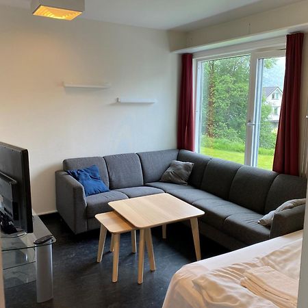 Forde Sommarhotell Bagian luar foto