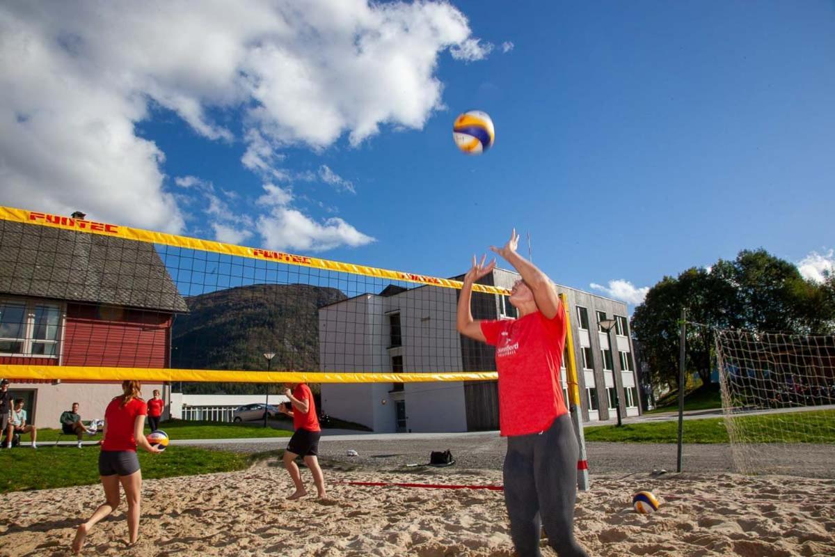 Forde Sommarhotell Bagian luar foto